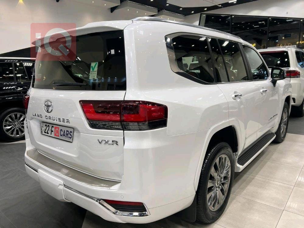 تويوتا لاندكروزر